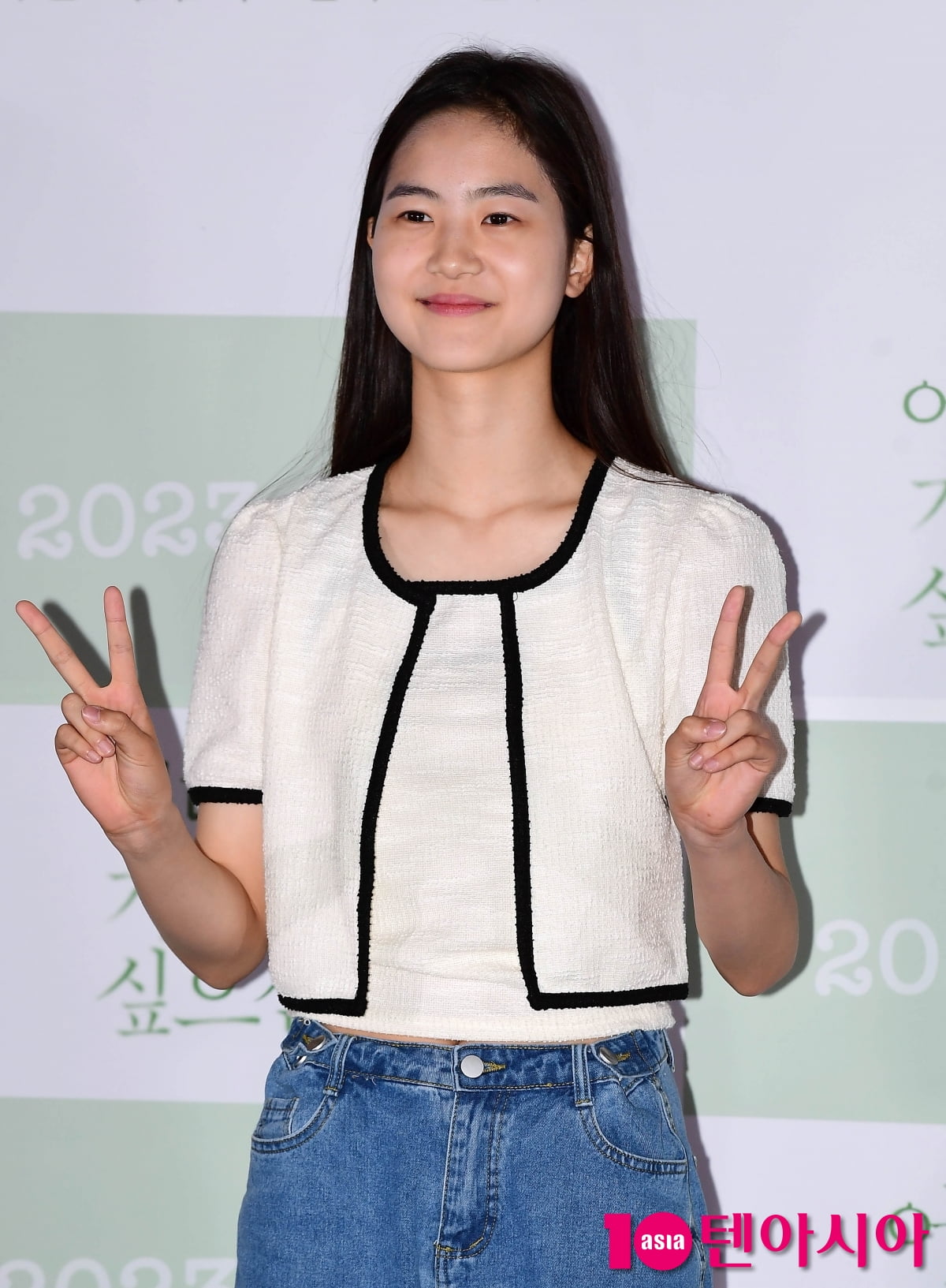 [TEN포토] 정민주 '깜찍한게 브이'
