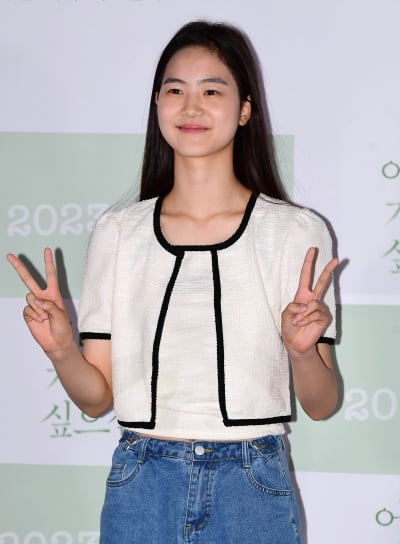 [TEN포토] 정민주 '깜찍한게 브이'