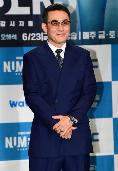 [TEN포토] 최민수 '인자한 미소'