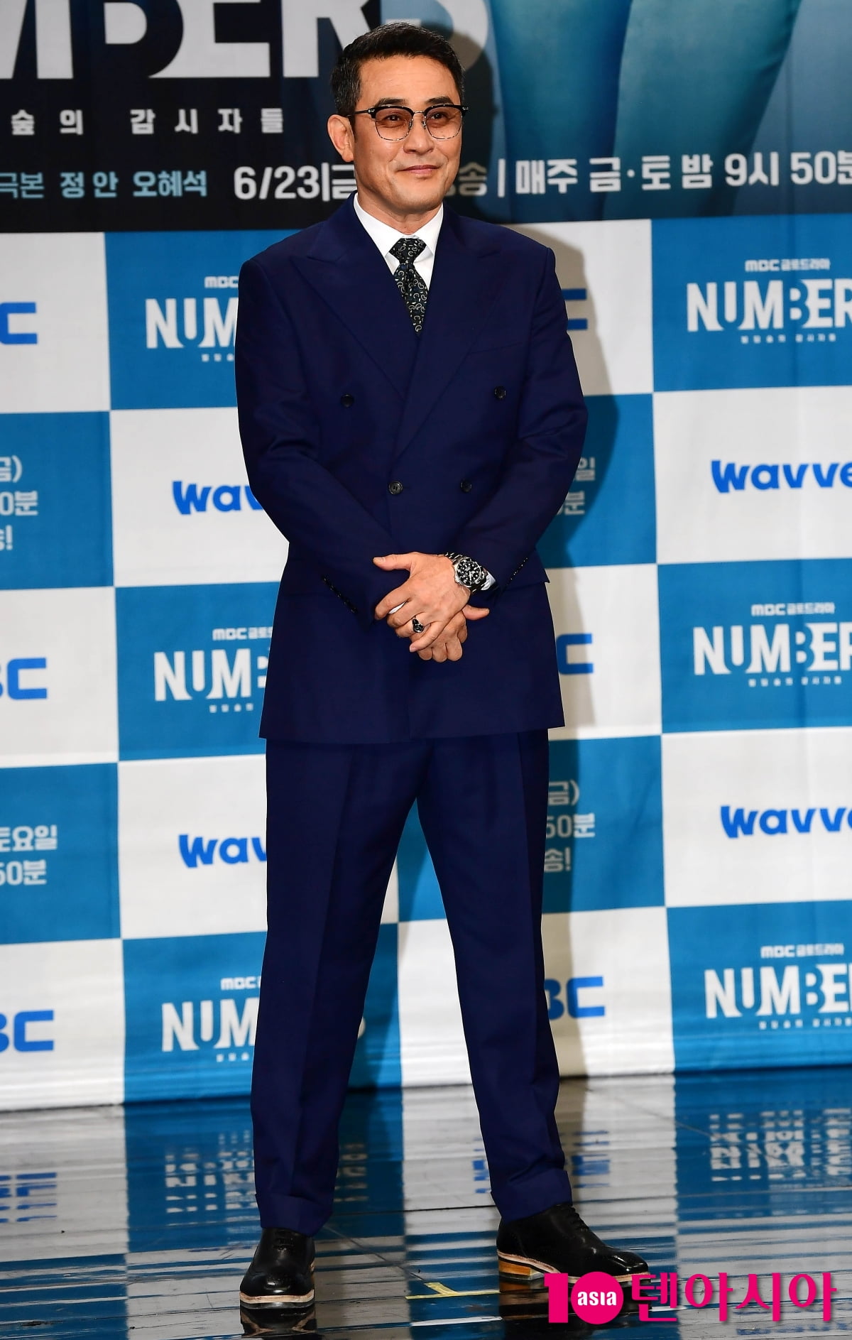 [TEN포토] 최민수 '젠틀한 포즈'