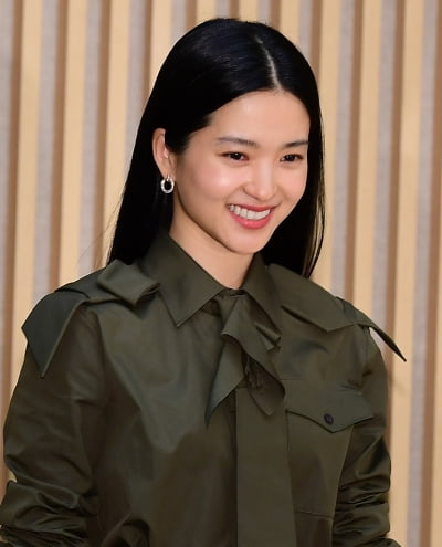 [TEN포토] 김태리 '꽃미소 날리며'