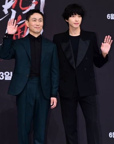 [TEN포토] 오정세-홍경 '악귀 를 보는자와 쫒는자'