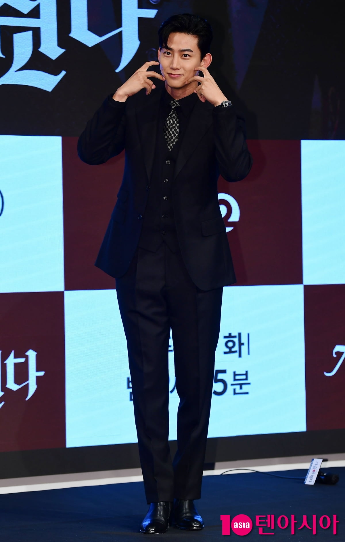 [TEN포토] 옥택연 '귀엽게'