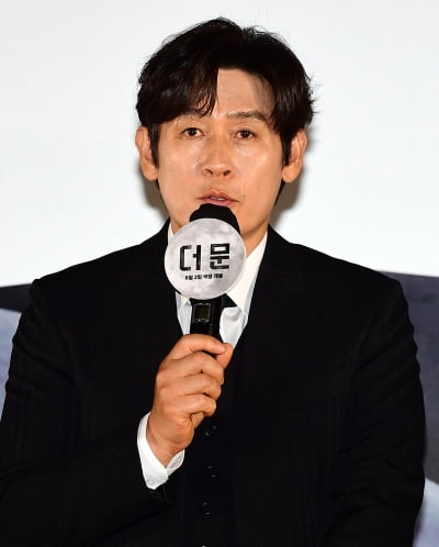 [TEN포토] 설경구 "쌍천만 감독 김용화라 대본도 안보고 결정"