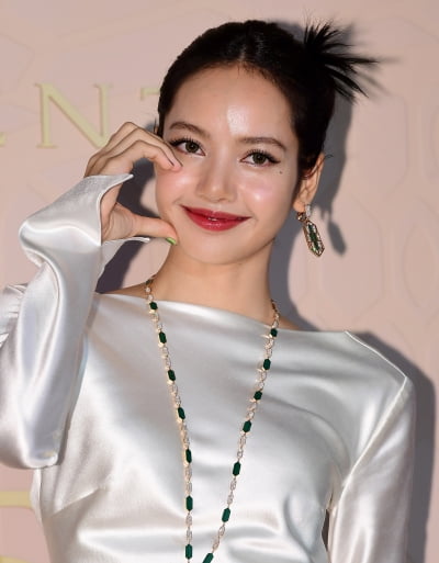 [TEN포토] 블랙핑크 리사 '눈부신 그 자체'