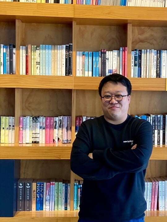 소설 '정치인' 표지