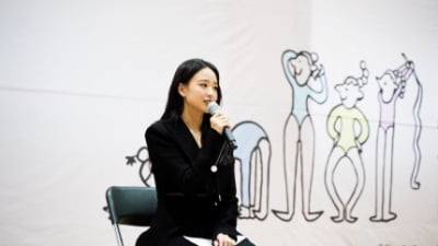 Son Yeon-jae donates 70 million won to a children's hospital