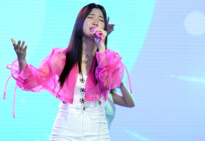 [TEN포토] 성민지 '트롯계 요정'