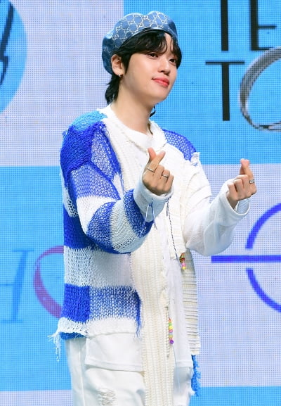 [TEN포토] 틴탑 니엘 '새 앨범 사랑해주세요'