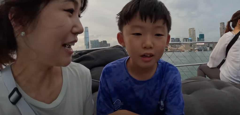 '최대 300억원 아파트 거주' 강수정, ♥남편 없이 子와 요트에서 낚시 중