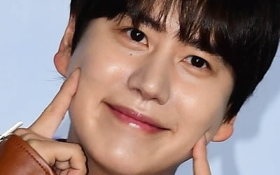 [종합] "'솔로지옥'과 정 반대" 규현→이수현 과몰입러도 만족한 '19/20', 전 세계 홀릴까