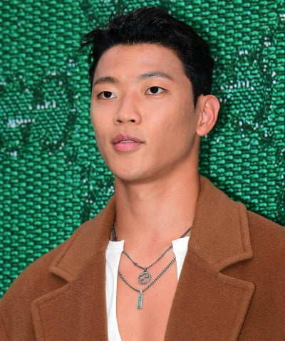 [TEN포토] 황희찬 '국대 위엄'