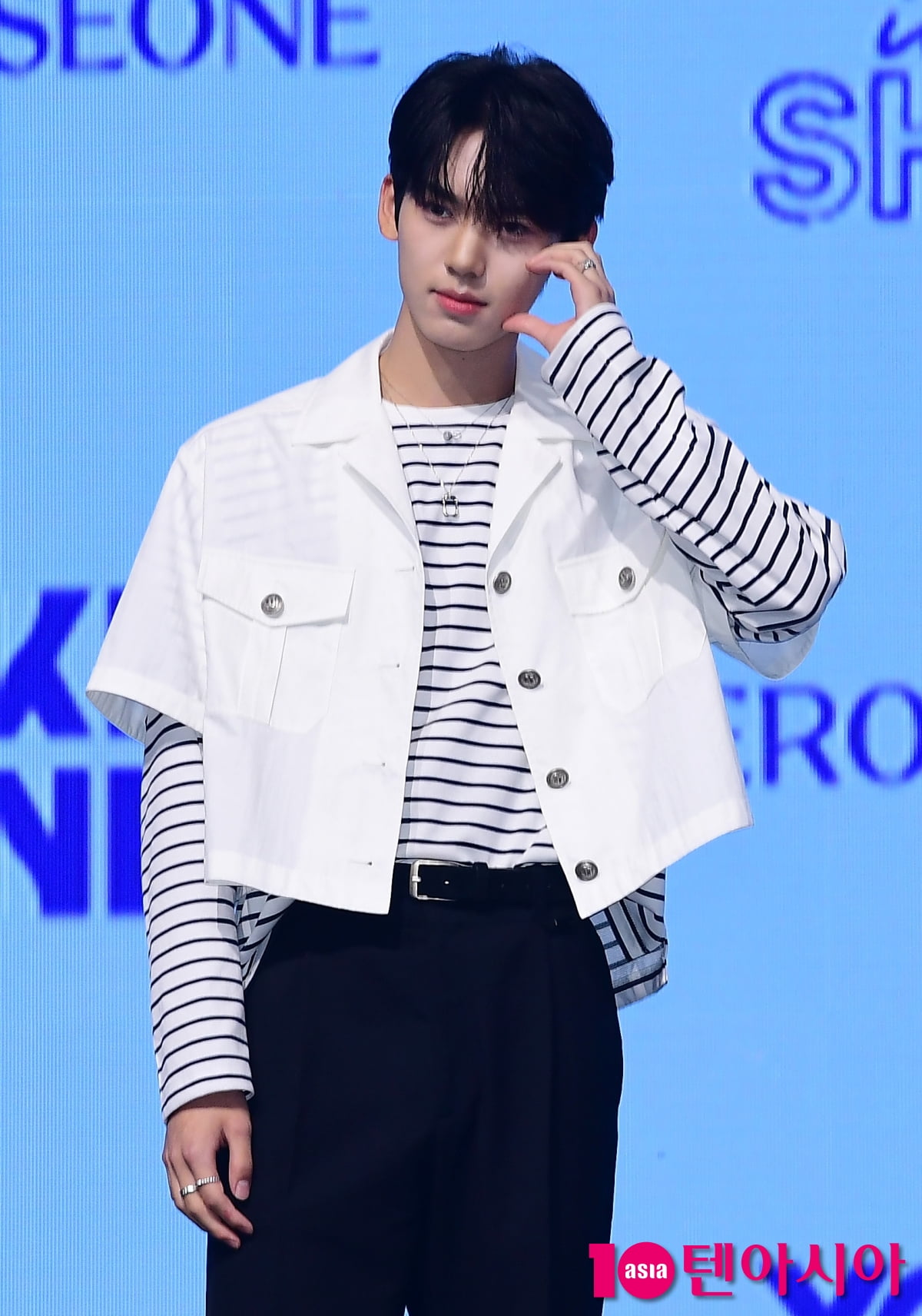 [TEN포토] 제로베이스원 한유진 '막내의 시크함'