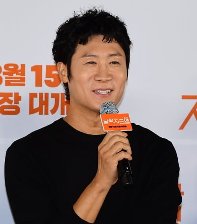 [TEN포토] 진선규 "이번에는 금수저 역활"