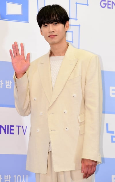 [TEN포토] 박성훈 '새로운 모습 기대하세요'