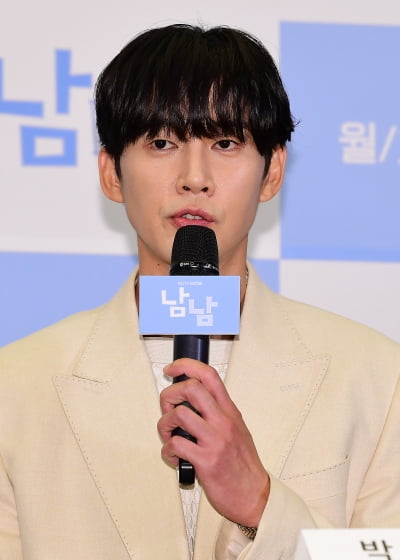 [TEN포토] 박성훈 "더 글로리 파급력이 강하다고 느꼈다"