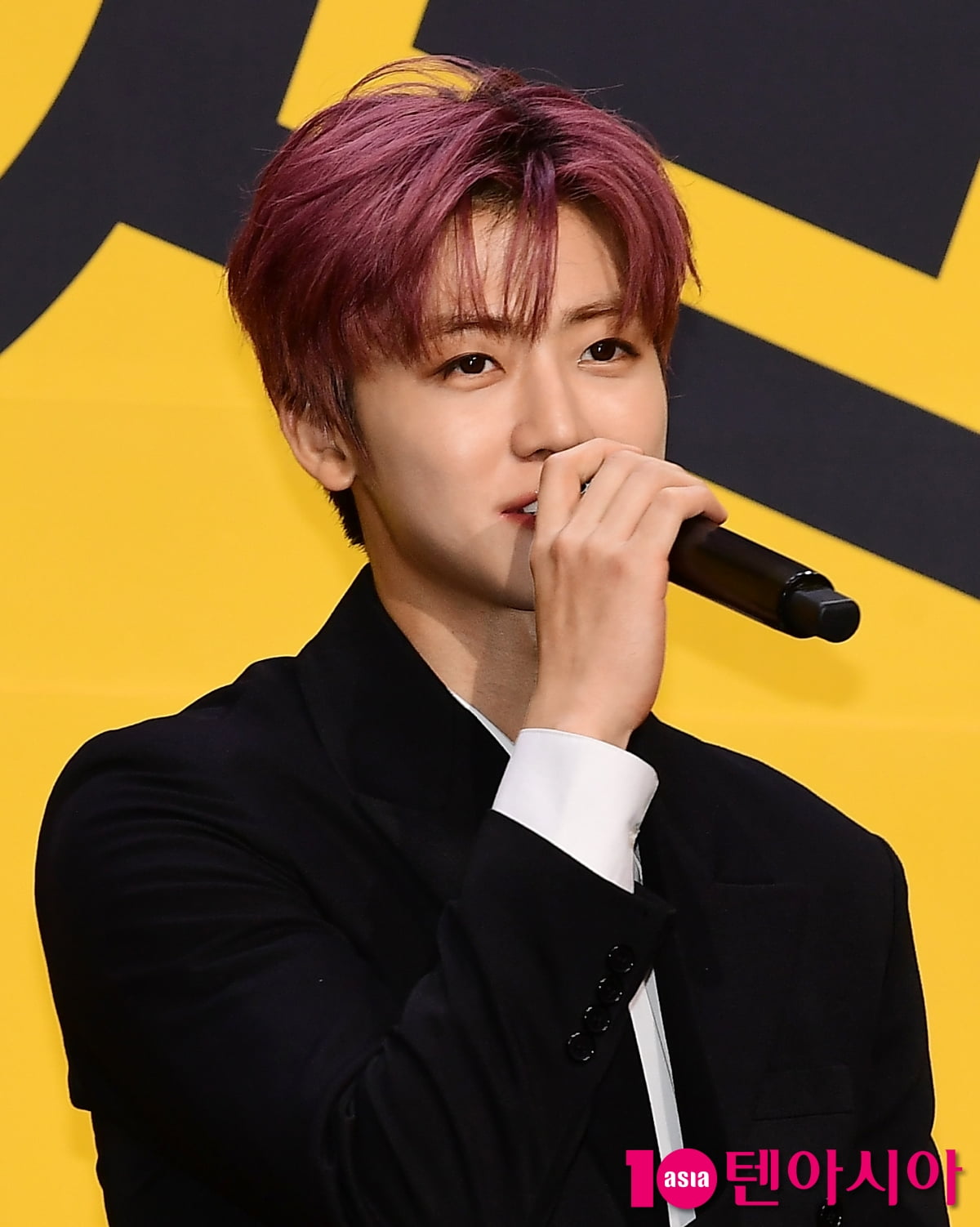 [TEN포토] NCT DREAM 재민 '매력적인 눈망울'