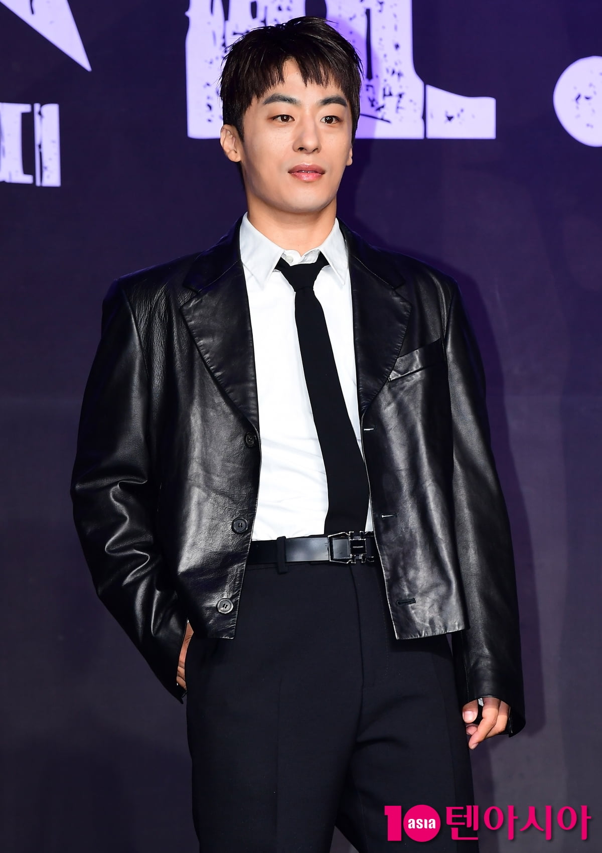 [TEN포토] 구교환 '계절 앞서가는 패션'