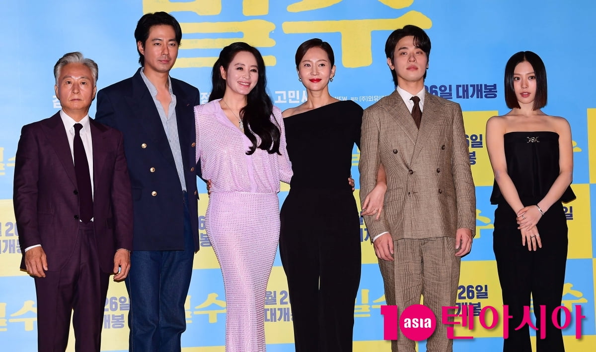 [TEN포토] 조인성-김혜수-염정아-박정민-고민시-김종수 '이 조합 美쳤다'