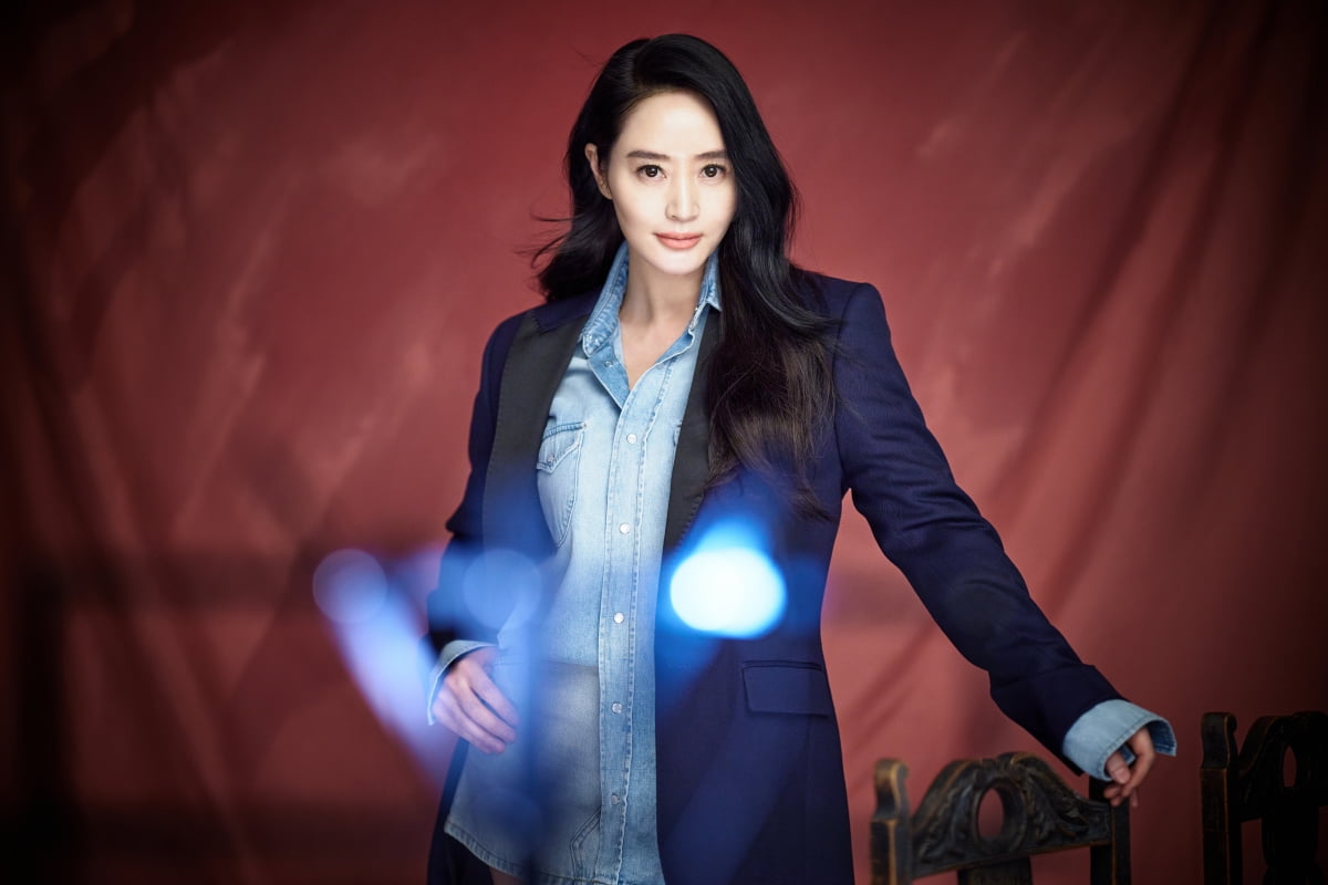 배우 김혜수/사진 = 호두앤뉴엔터테인먼트