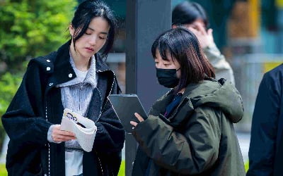 로맨스 없으면 어때…'악귀' 김태리·오정세에겐 구원 서사가 있다