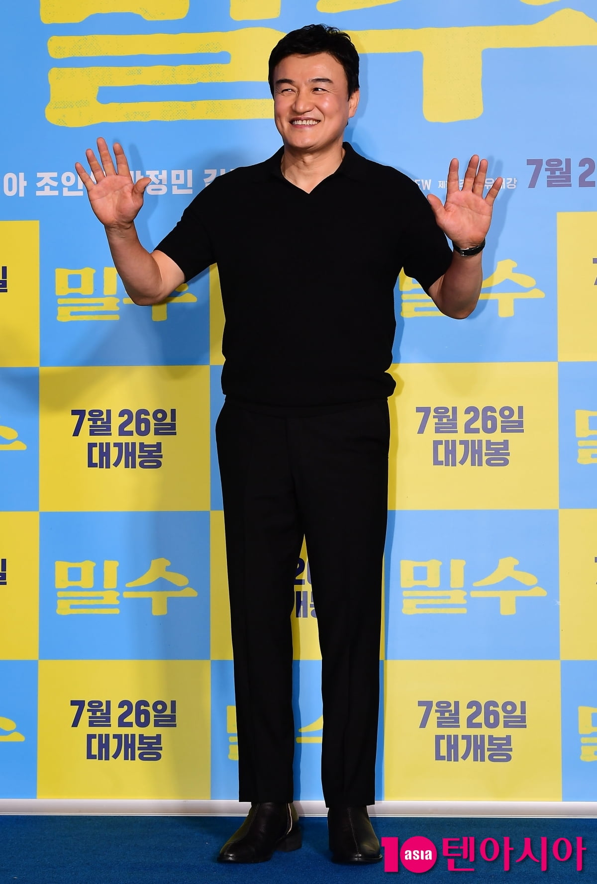 [TEN포토] 박중훈 '레전드의 인사'