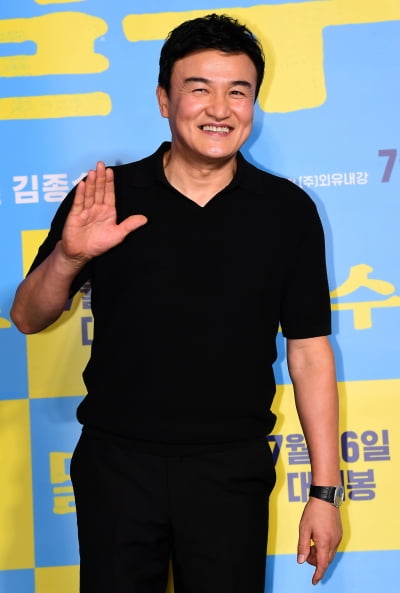 [TEN포토] 박중훈 '오랜만에 인사드려요'