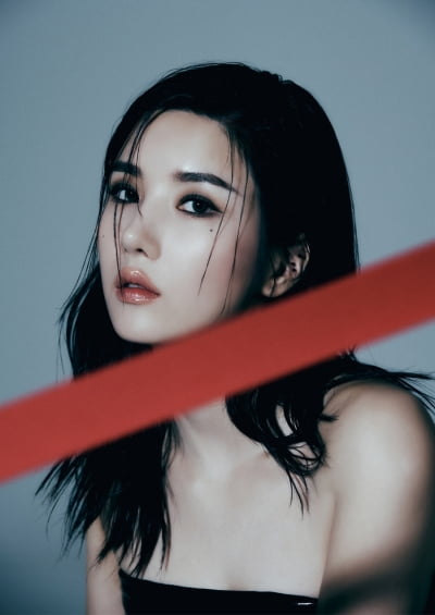 권은비, 여름 가요계 뜨겁게 달굴 '서머 퀸' 귀환...8월 컴백