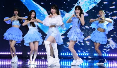 [TEN포토] 오마이걸 '6인조로 재편'