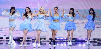 [TEN포토] 오마이걸 '러블리한 컴백무대'
