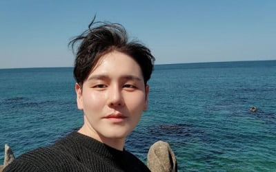 박세욱, 비 오는 날 우산 씌워주고 싶은 남자 트로트 가수 1위…2위 송민준·3위 임영웅[TEN차트]