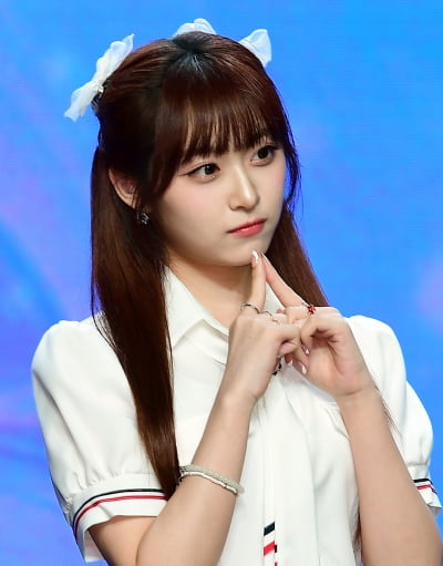 [TEN포토] 아일리원 리리카 '두 눈에 별을 박은 것 처럼'