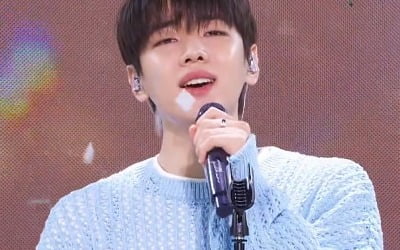 DKZ 재찬, '더쇼' 엔딩 요정 등극…로맨틱+달콤 세레나데