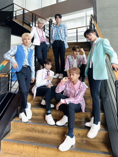 Horizon successfully completed its first debut stage in Korea