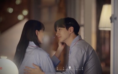 [종합]이준호♥임윤아, 파파라치에 비밀 연애 발각? 위기 예고('킹더랜드")