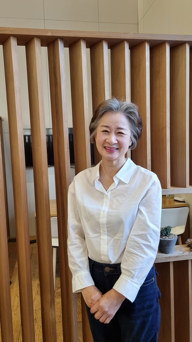 중국 OTT 드라마 '두 남자' 이례적인 시니어 배우 오디션으로 캐스팅 확정