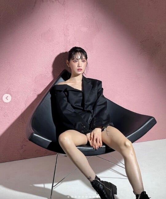 (사진=나나 SNS)