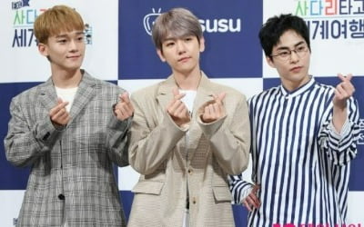 EXO's comeback with Chenbaek's contract dispute unresolved... The first full-length album in 3 years and 8 months