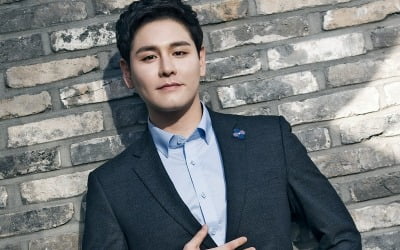 Park Se-wook, No. 1 male trot singer who wants to go to a summer festival together