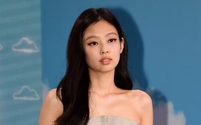 "Jennie chose it herself" Controversy over sensationalism Behind appearances in 'The Idol'