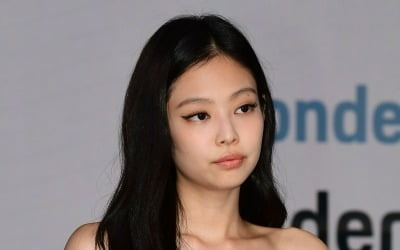 Jenny's debut film 'The Idol', canceled season 2 after early termination "End of season 1 confirmed"