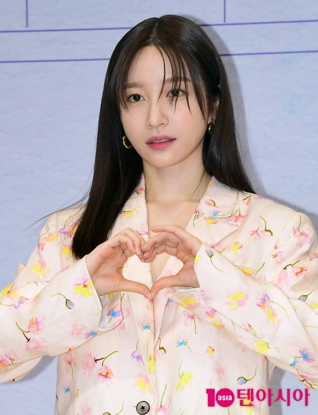 흥행작 없는 하니 "연기한지 5년, 슬럼프 왔다…1시간씩 명상" ('브런치카페')