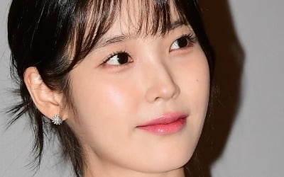 Donated 250 million won in the name of 'IU-ANA'
