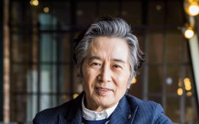Baek Yoon-sik, former CEO of Lovers Publishing Company, appealed for second trial