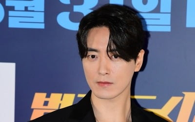 Lee Jun-hyeok, 'You Quiz' sortie... Take a look at the most handsome villains in 'Crime City'