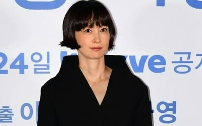 Lee Na-young "It's hard to hold back tears"