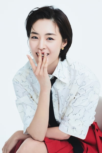 Lee Yeon-hee "I feel comfortable thanks to 'Helper' after 'marriage'"