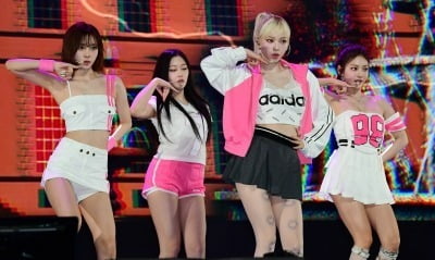 'SM 3.0 Era' as a stepping stone for SM Entertainment's 'aespa success'
