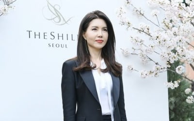 Baek Ji-yeon, former announcer, married Chung Mong-won, chairman of HL Group