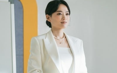 Chun Woo-hee, a deliberate fraudulent act... Disguised as a Child Psychologist